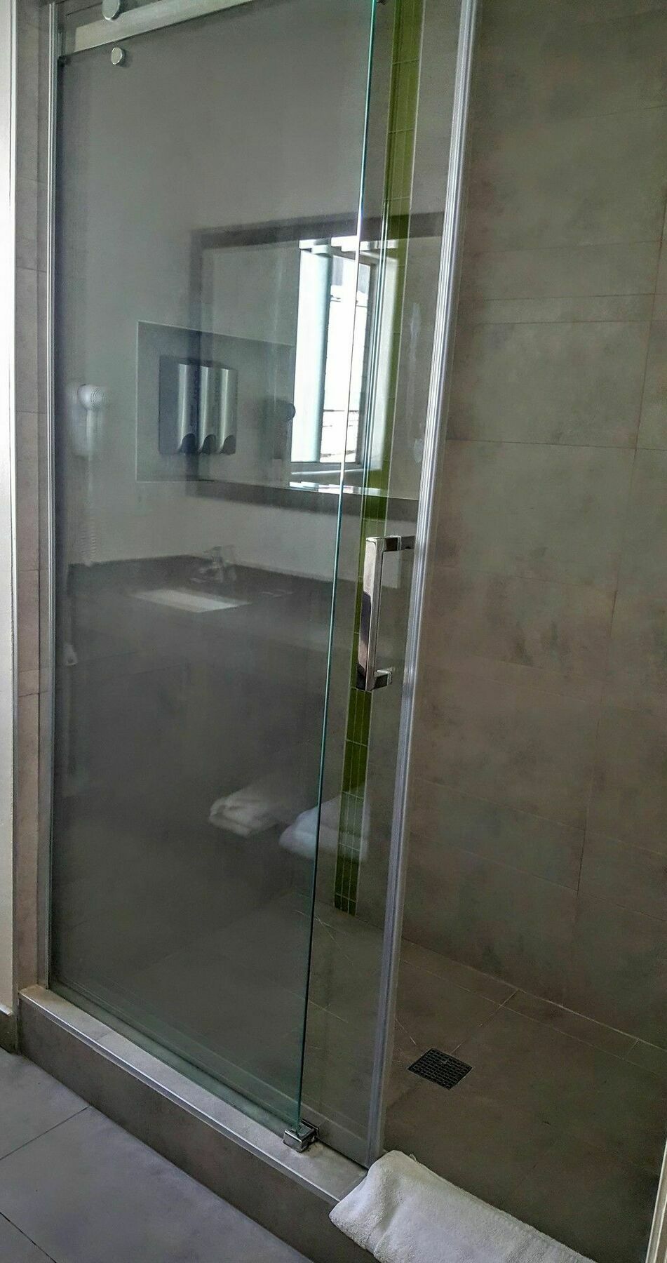Jewel City Inn Γκλέντεϊλ Εξωτερικό φωτογραφία